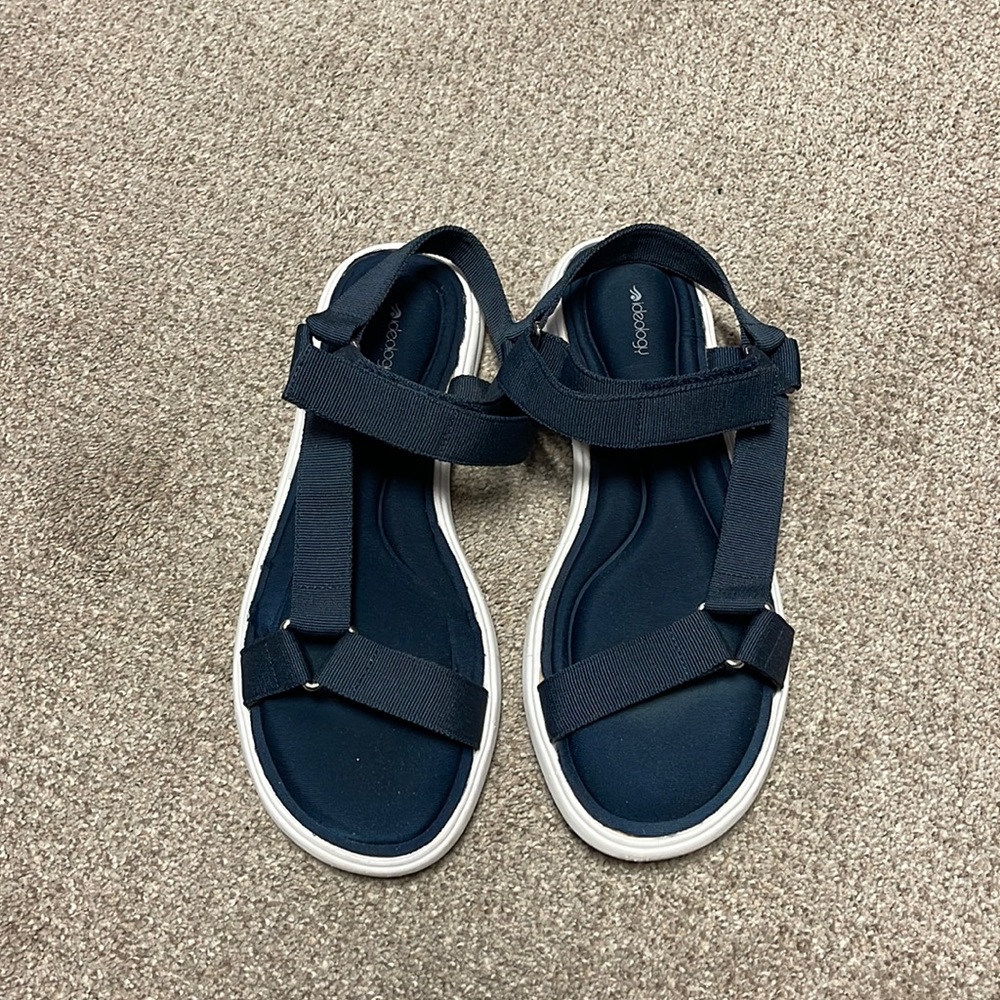 Ideology sandals